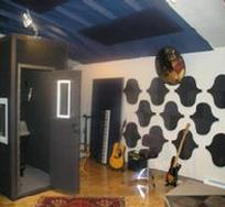 Picture of the performance room at Recording EDGe